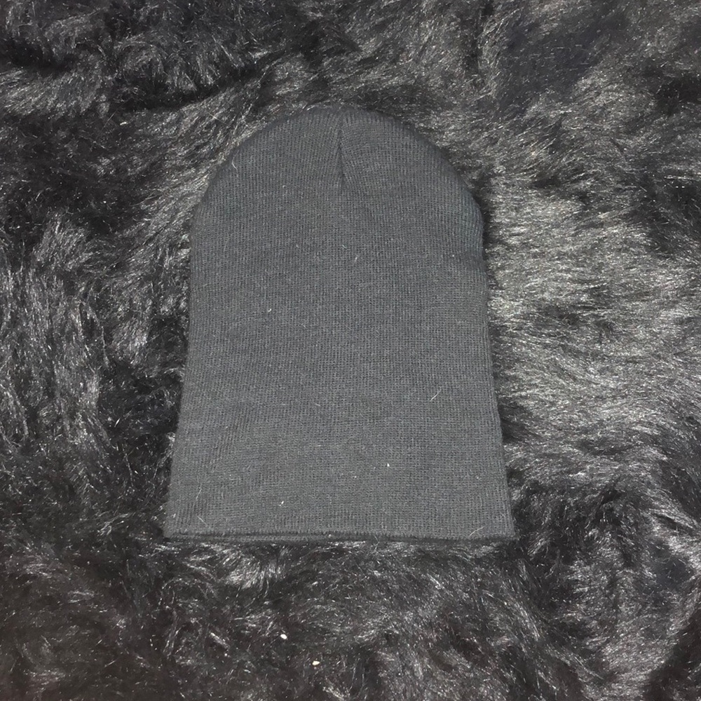 Black beanie